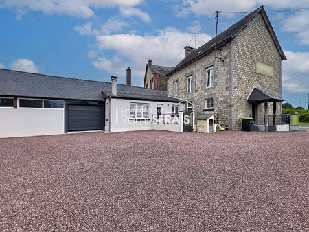 maison de caractère avec dépendances à vendre - rives d'andaine