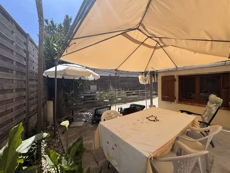 à acheter à salles-d'aude : maison avec terrasse