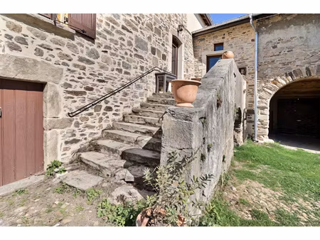 chassagny - charmante maison de caractère - ancien corps de