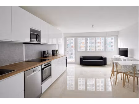 location appartement chambre à rennes (35000) : à louer chambre / 100m² rennes