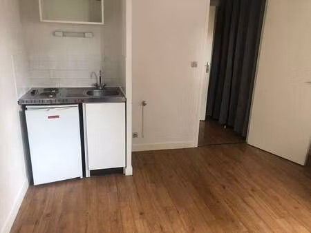 location appartement t1 à rennes saint-helier (35000) : à louer t1 / 18m² rennes saint-hel