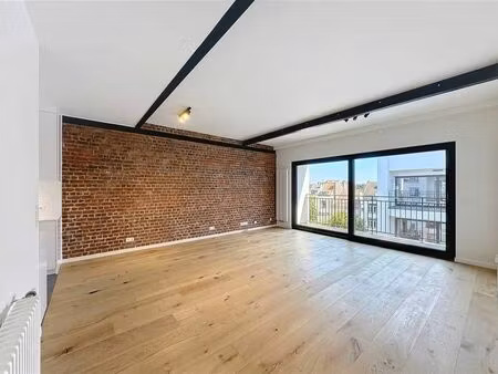 appartement à louer à rue de la cible 21 schaerbeek (vbe29874)