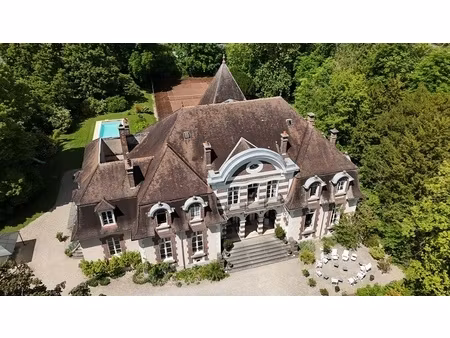 maison 15 pièces - 665 m²