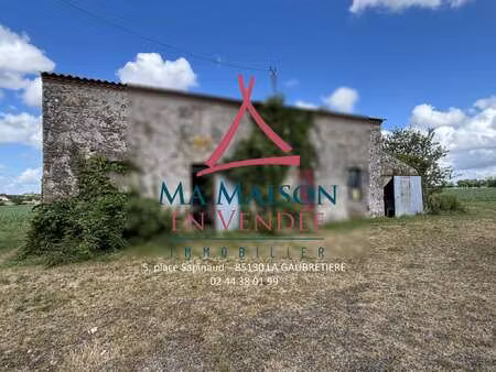 vente maison aux landes-genusson (85130) : à vendre / 150m² les landes-genusson