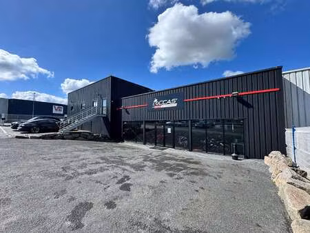 vente bureaux et commerces à saint-lô sud (50000) : à vendre / 686m² saint-lô sud