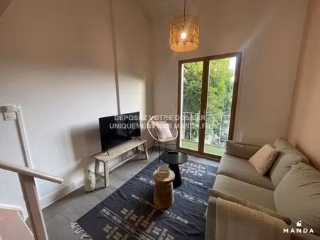 t1 en duplex meublé - 94  rue mandron  33000  bordeaux  france