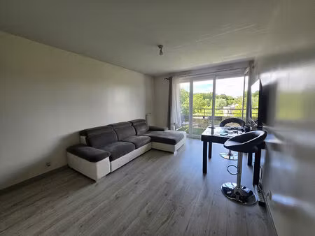 appartement 3 pièces avec balcon a vendre - residence recente