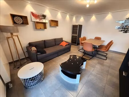 appartement - 1er étage - 67 91 m2 - 3 pièces - meublé