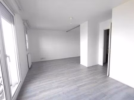 studio à louer - cergy préfecture
