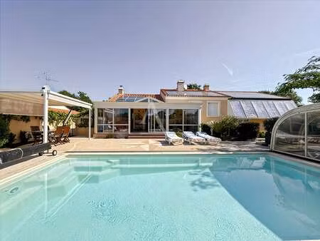 vente maison piscine à froidfond (85300) : à vendre piscine / 124m² froidfond