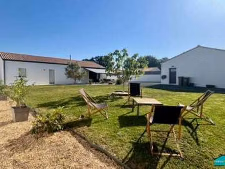 vente maison à villeneuve-en-retz (44580) : à vendre / 120m² villeneuve-en-retz