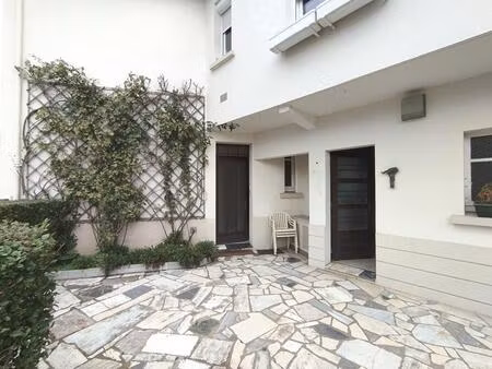 maison 5 chambres  120m²  bourg de la chapelle basse mer (44450)
