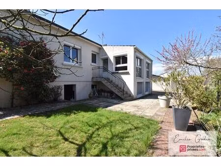maison 6 pièce(s) 107 m2+terrain constructible détachable avec accès indépendant