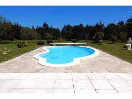 belle landaise  cuisine  séjour  salon  4 chambres  piscine  dépendance 130m² 2000 m² terr