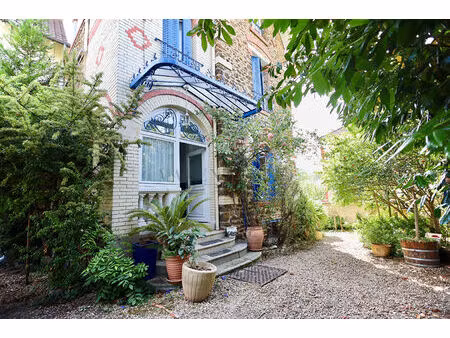 maison neuilly plaisance 9 pièce(s) 191.21 m2