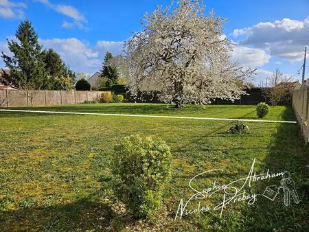 terrain constructible de 350m²
