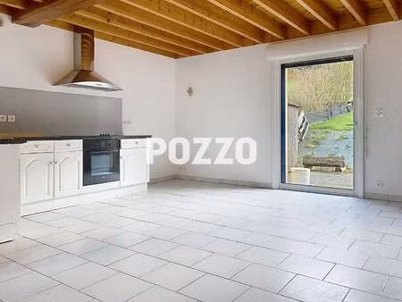 location maison à fiquefleur-équainville (27210) : à louer / 61m² fiquefleur-équainville