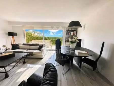 magnifique appartement 3 pièces - terrasse  cave et parking