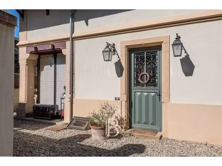 maison de luxe 5 chambres en vente à champagne-au-mont-d'or  auvergne-rhône-alpes