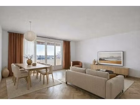 hyeres est ! t3 de 84m2 - 4 terrasses et cave