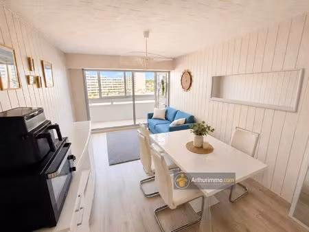 appartement 2 pièces avec loggia – proche bord de mer