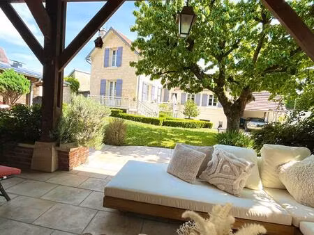 belle propriété de 260m²