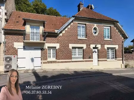 maison guny 5 pièce(s) 151 m2