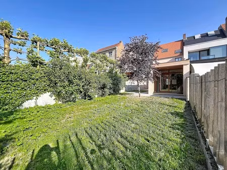 huis te huur in sint-andries met 3 slaapkamers
