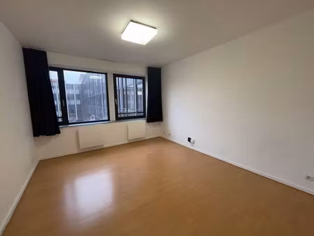 à louer appartement 22 96 m² – 480 € |metz