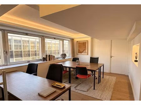 location bureau courbevoie 150 m²
