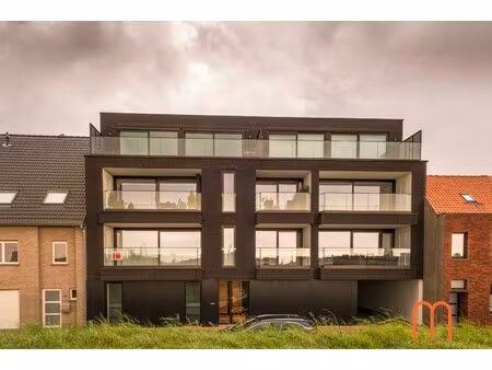 appartement te huur in bredene met 3 slaapkamers