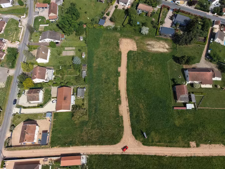 vente terrain 645 m² vendat (03110)