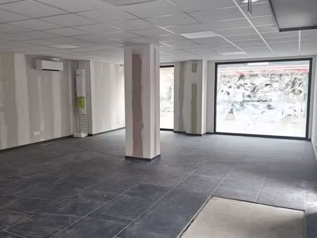 à louer fonds de commerce 88 14 m² – 1 430 € |fleurbaix