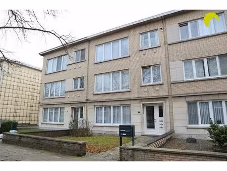 appartement te huur in wilrijk met 2 slaapkamers