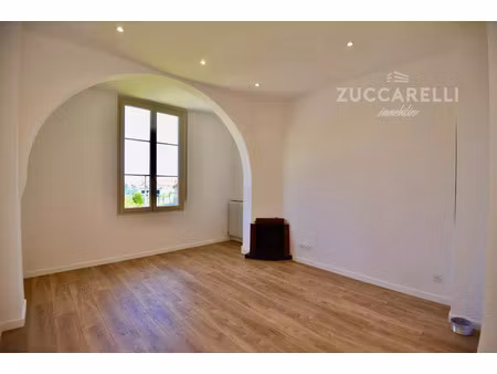 location appartement 3 pièces 61 m² à nice (06000)