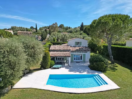 vente maison 7 pièces 194 m² le rouret (06650)