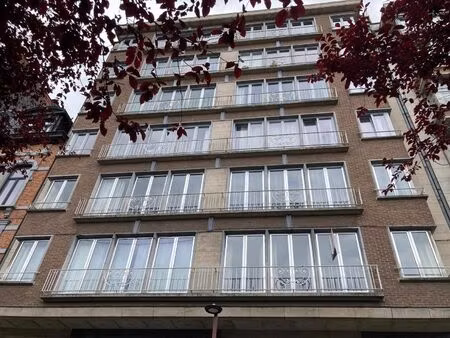 appartement à vendre à rue willy ernst 11 charleroi (vbe29569)