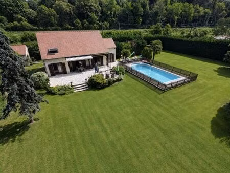 maison de luxe en vente à crécy-la-chapelle  île-de-france