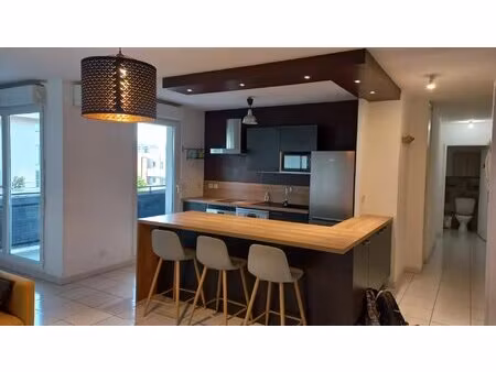 location appartement 3 pièces 63m² nimes 30900