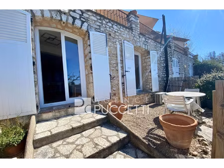 location appartement 2 pièces 43 m² à vence (06140)