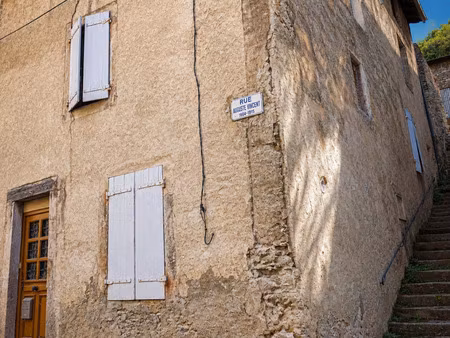 maison à rénover potentiel de 300m2