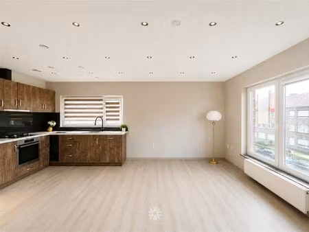 appartement te huur in wondelgem met 2 slaapkamers
