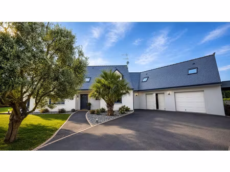 annonce vente maison 8 pièces de 226m2 à redon (35600) - paruvendu.fr ref 992787177177