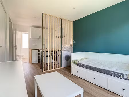 appartement studio meublé - rénové !