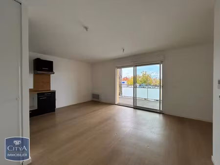 appartement à louer 2 pièces 43 m² - angers (49) - 715€