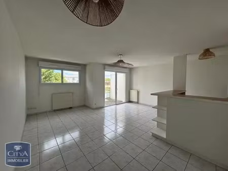 appartement à louer 2 pièces 45.25 m² - poitiers (86) - 555€