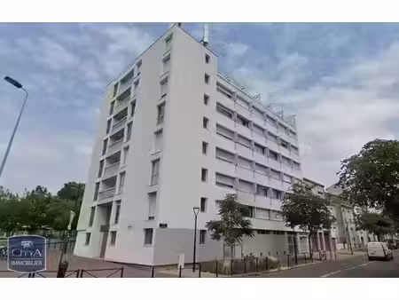 parking à louer 10 m² - bordeaux (33) - 98€