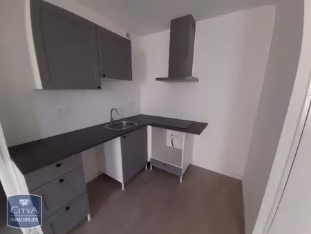 appartement à louer 2 pièces 41.01 m² - melun (77) - 766€