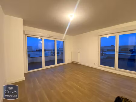 appartement à louer 2 pièces 45.6 m² - quimper (29) - 580€