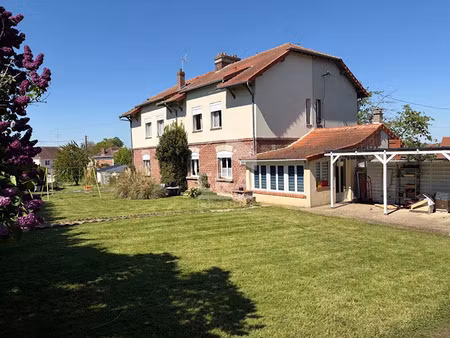 vente maison 5 pièces 145 m² à charmes (02800)  147 500 €